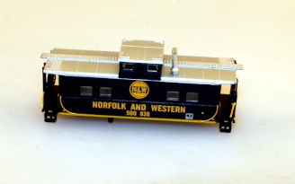 NE Caboose shell W/ chassis ( N scale Kit Bashing )